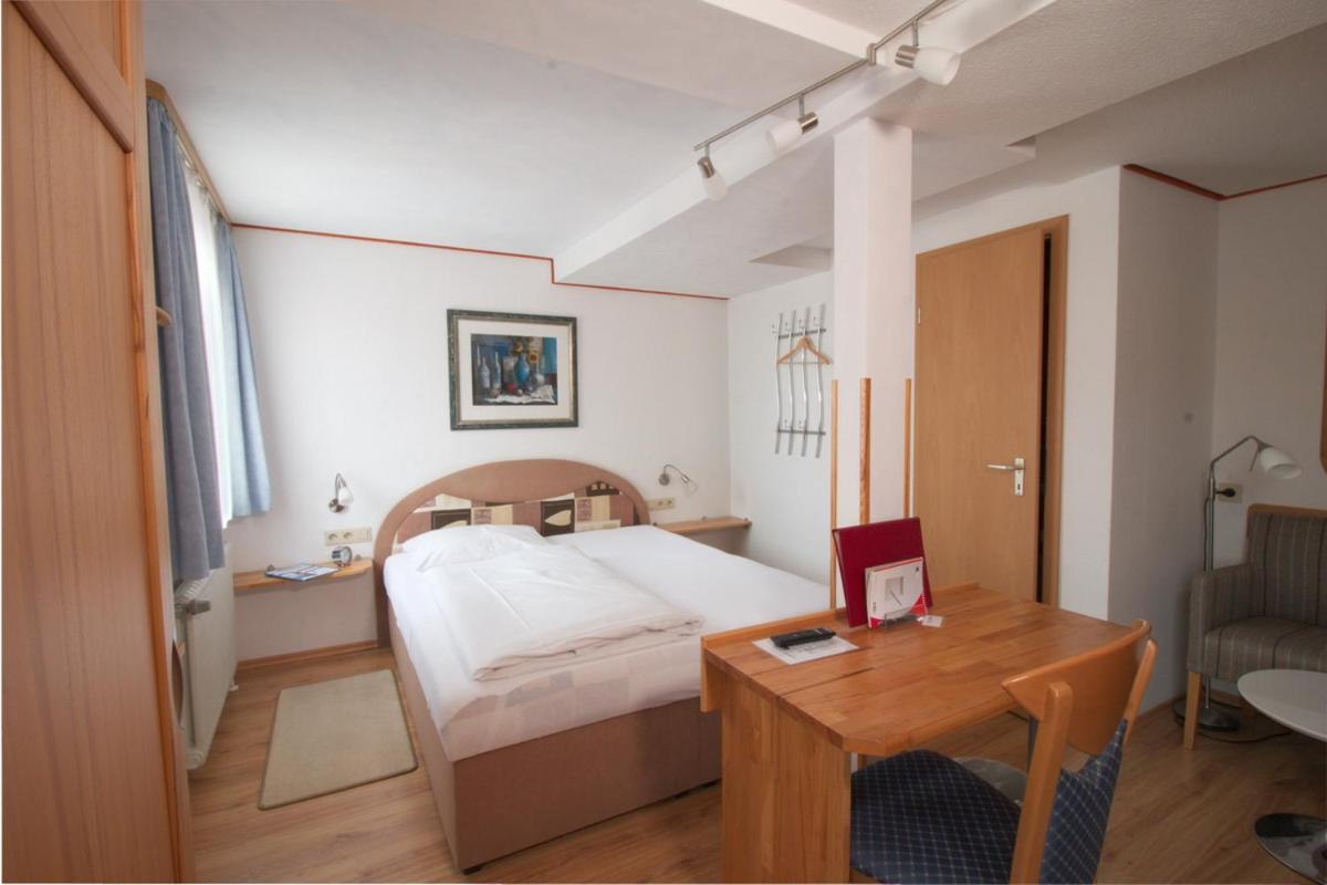 Hotel Venezia Tübingen Kültér fotó
